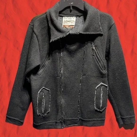 Balandi Heavy Sweater - Picture 1 of 6